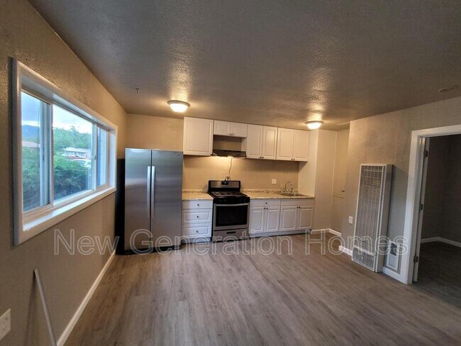 Building Photo - 1139 Valley Manor Ct