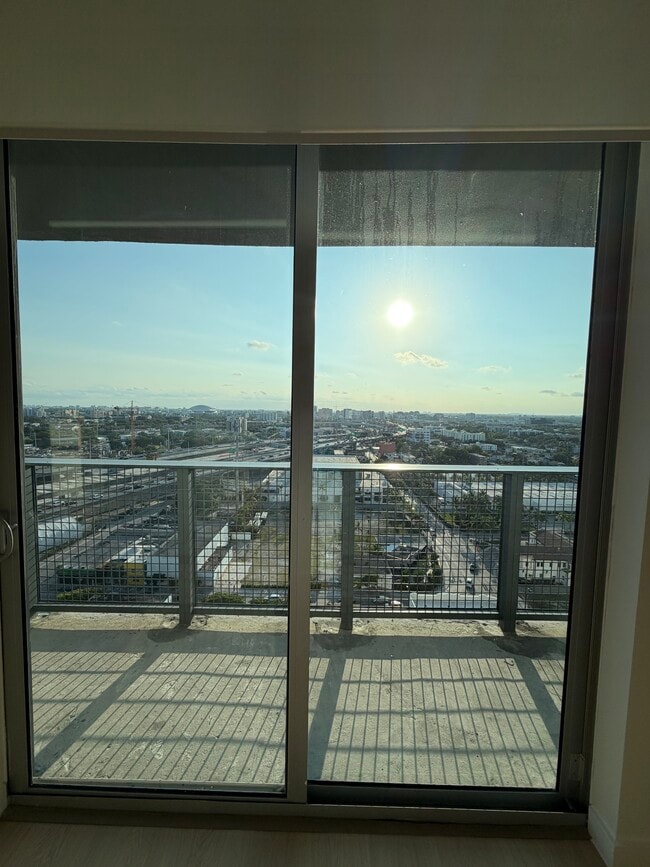 Building Photo - 1480 Biscayne Blvd