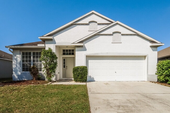 Building Photo - 1627 Wakefield Dr