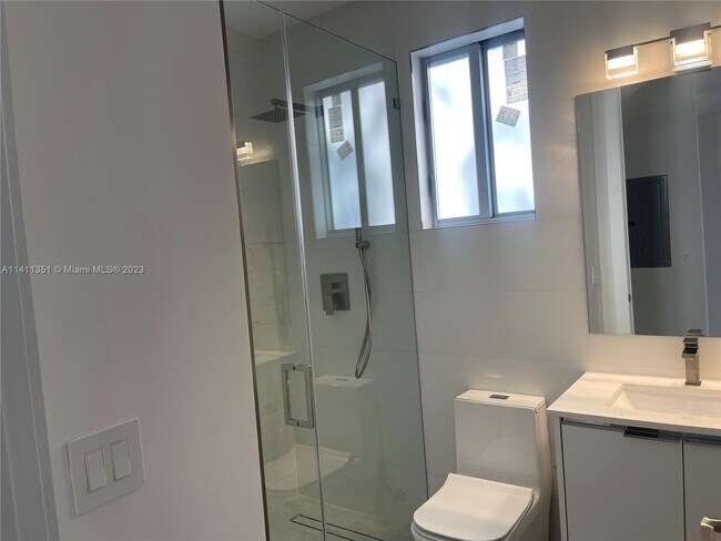 Foto del edificio - 3157 NW 103rd St