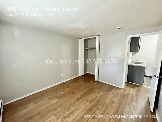 Building Photo - Concord Apartments