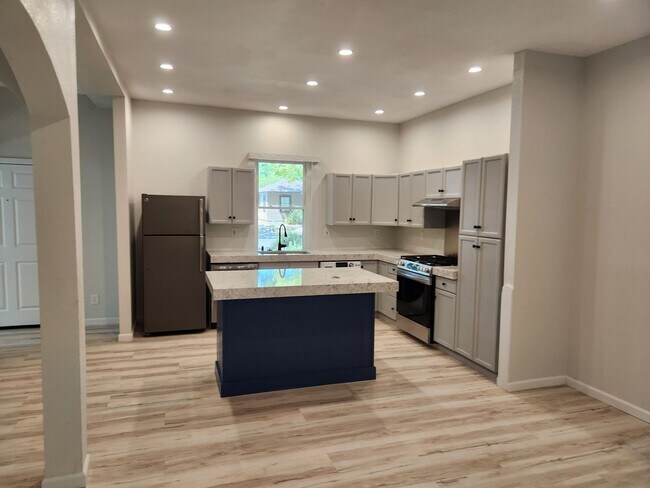 Foto del edificio - 215 25th St