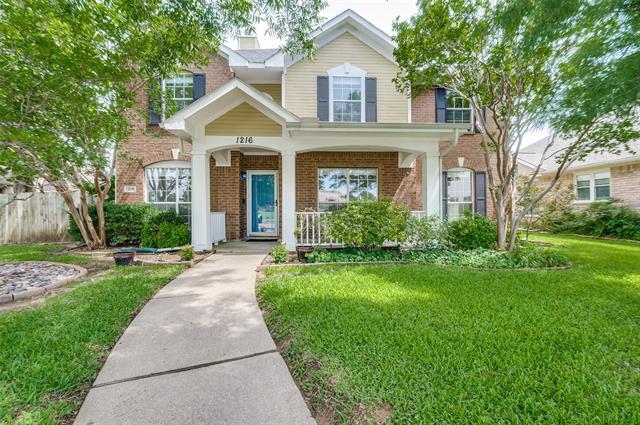Foto principal - 1216 Royal Palm Ln