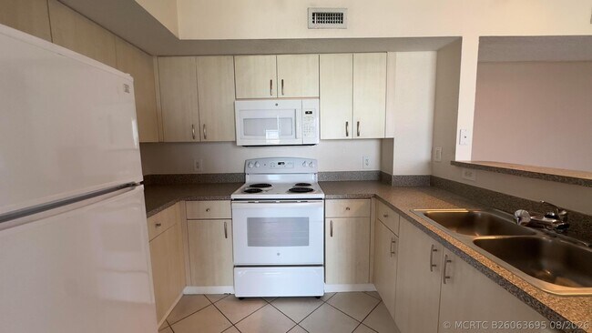 Foto del edificio - 1801 N Flagler Dr