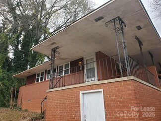 Building Photo - 1444 Academy St