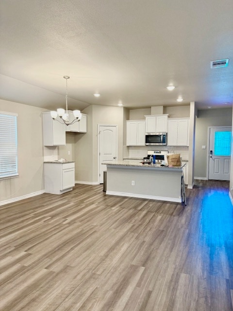 Building Photo - 7814 Bronco Buster Dr