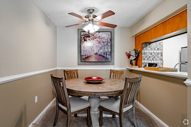 2BR, 2BA - 853SF - Summerhill Woods Apartments