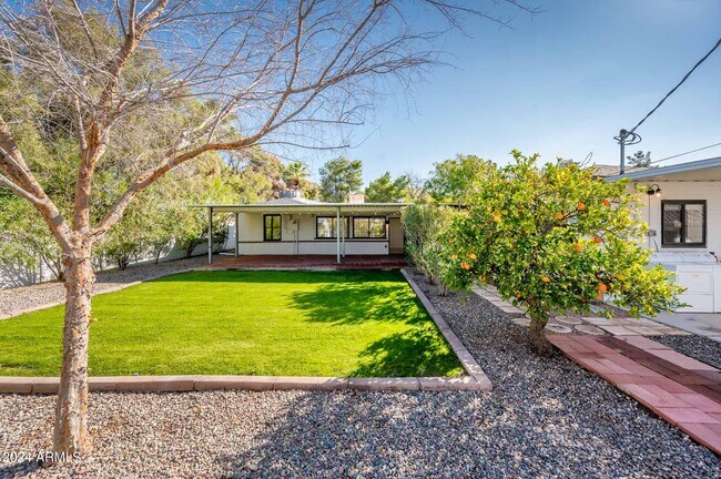 Foto del edificio - 2940 N 26th St