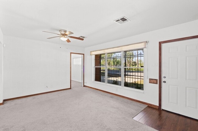 Foto del edificio - 241 W Rittenhouse St