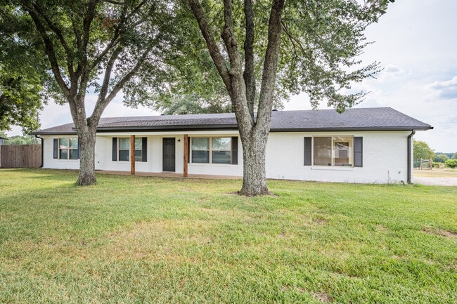 Building Photo - 13338 County Rd 2175