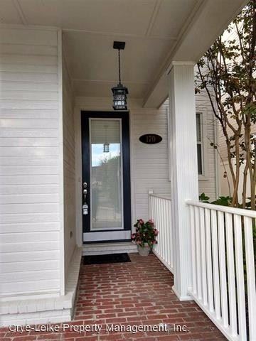 Foto del edificio - 3 br, 2.5 bath House - 170 Island Bluff Dr