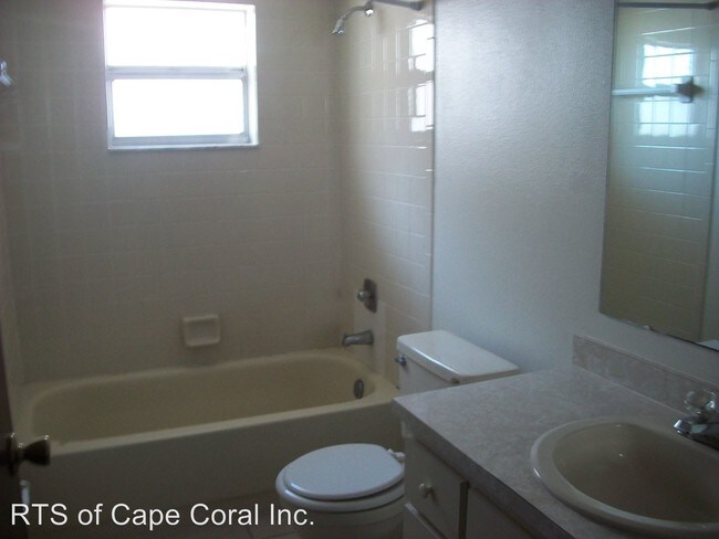 Building Photo - 4829 Triton Ct E