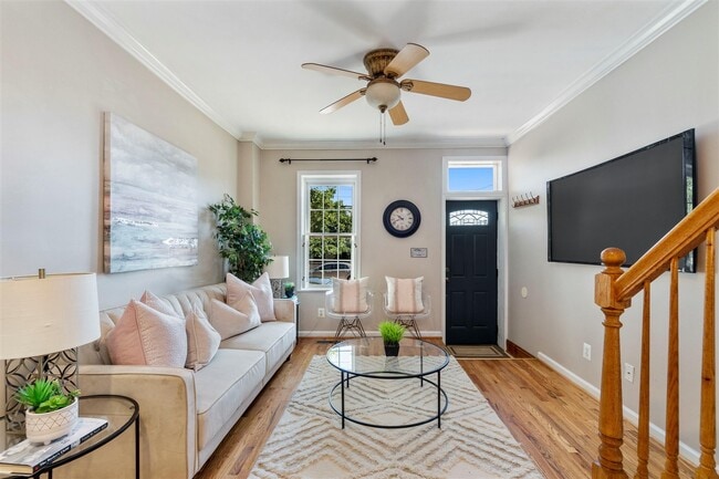 Living Room - 1413 E Clement St