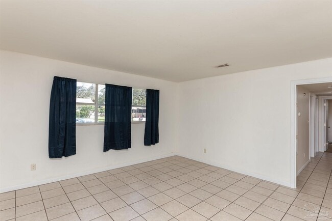 Building Photo - 4513 Guerlain Way