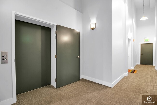 Building Photo - 128 Morris St Apt 9