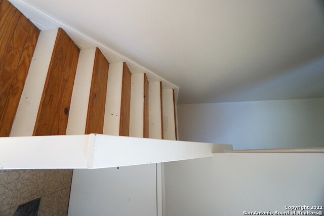 Building Photo - 462 Bryn Mawr Dr