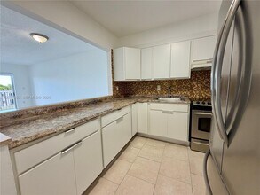 Building Photo - 4920 NW 79th Ave