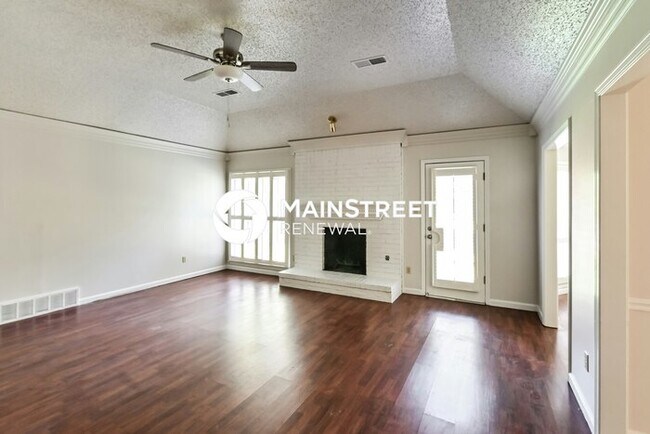Foto del edificio - 3 Bedroom Pet-Friendly Home in MEMPHIS, TN with Main Street Renewal