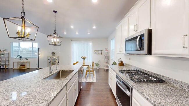 Building Photo - 13489 Waterthrush St