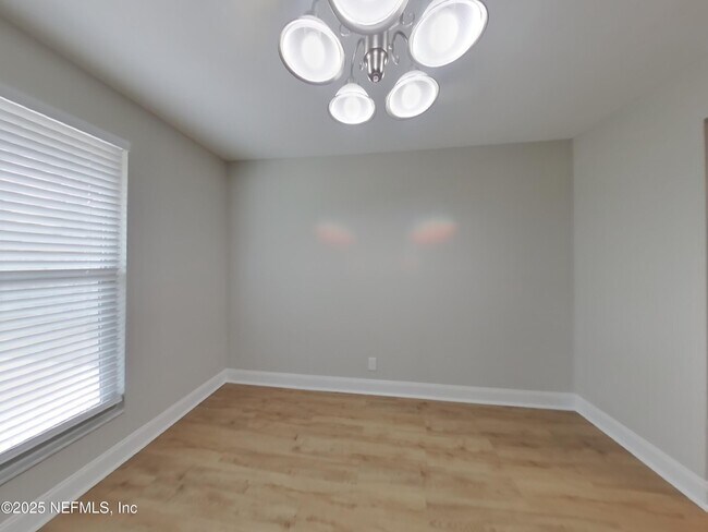 Foto del edificio - 6047 Carla Ct