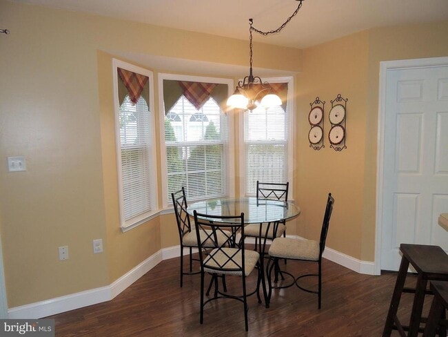 Building Photo - 103 Ladyslipper Dr