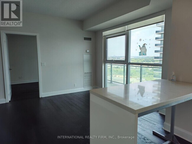 Building Photo - 33-1633 Shore Breeze Dr