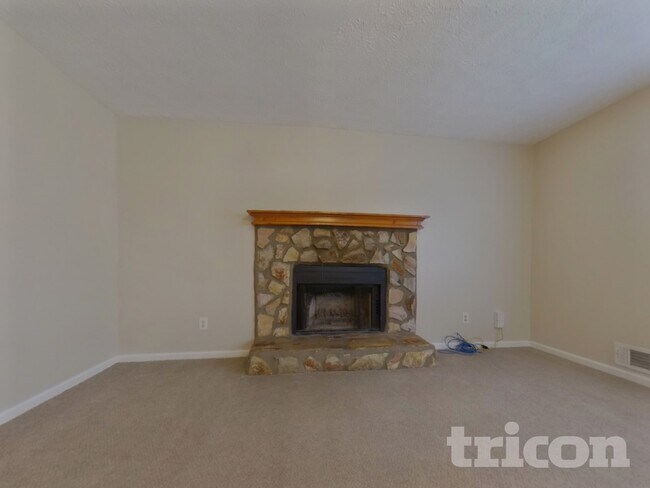 Foto del edificio - 117 Normas Way