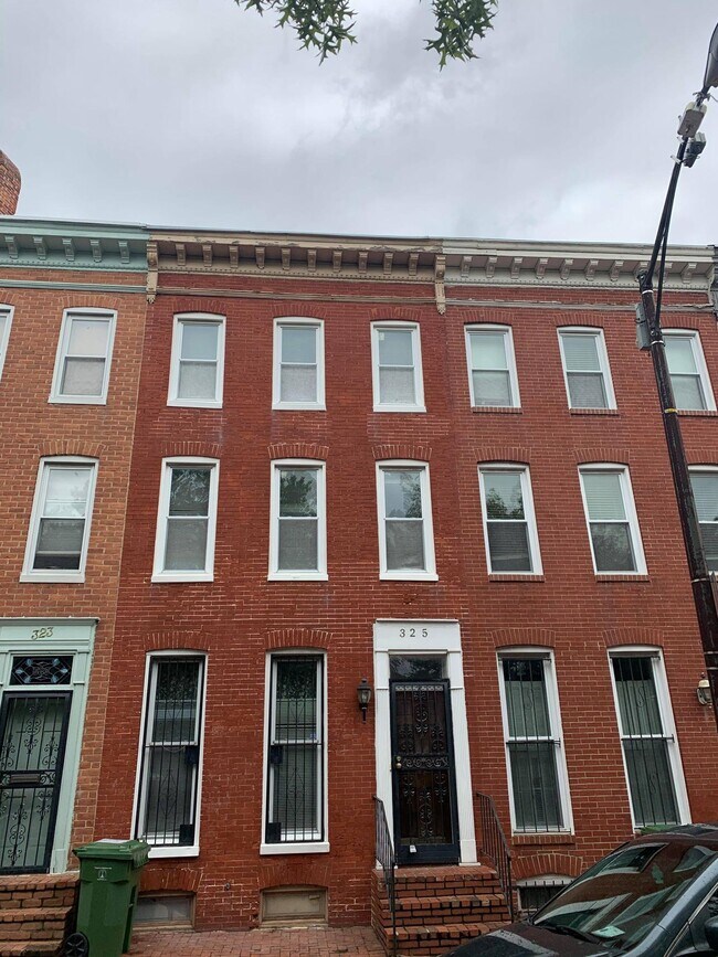 Foto del edificio - 325 S Fremont Ave