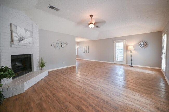 Building Photo - 2822 Swan Meadow Ct