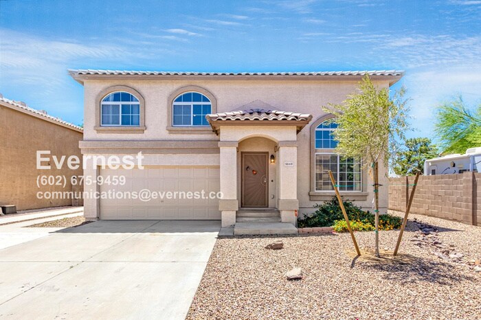 Primary Photo - Lovely 3-Bedroom Home with Spacious Layout...