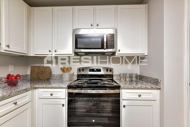 Building Photo - 147 Wellbrook Ct