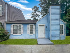 Building Photo - 3450 Kingswood Run