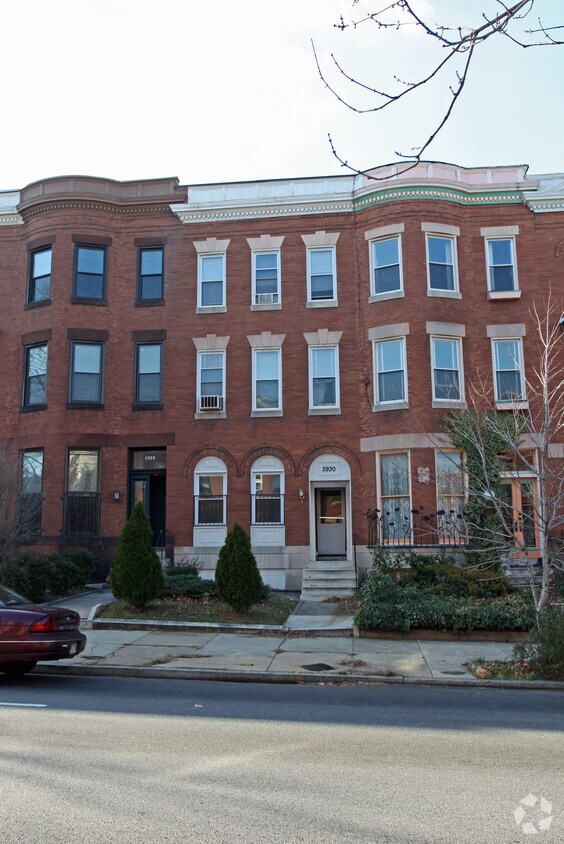 Primary Photo - 2930 Saint Paul St