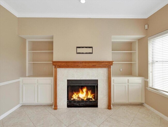 Foto del edificio - 16423 Ash Point Ln