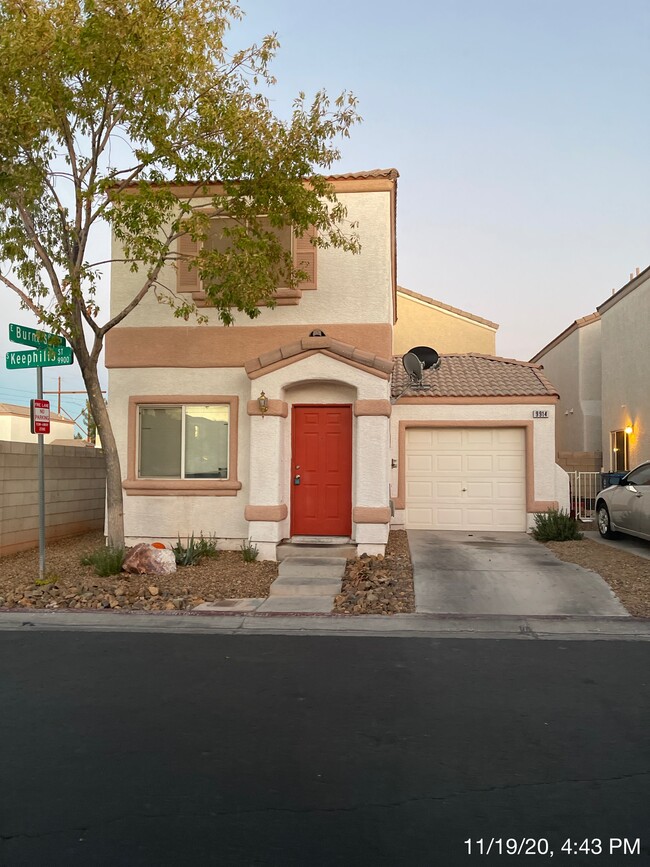 Building Photo - 9914 Keephills St