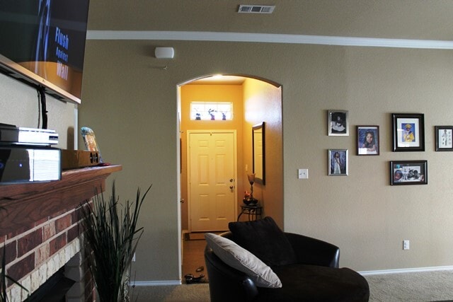 Building Photo - 2102 Golden Eagle Dr