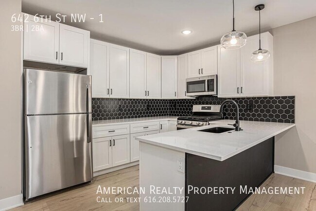 Foto del edificio - 642 6th St NW
