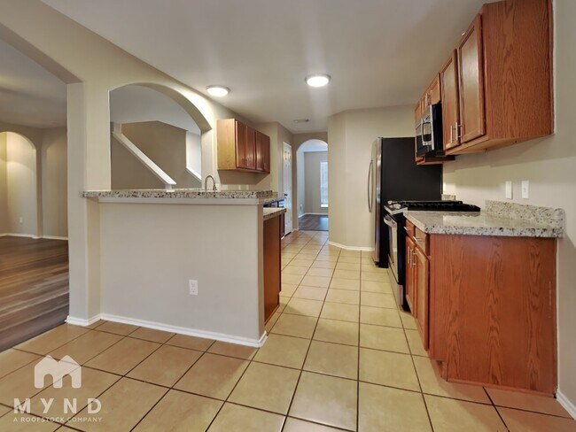 Foto del edificio - 23919 Blossom Crest Ln