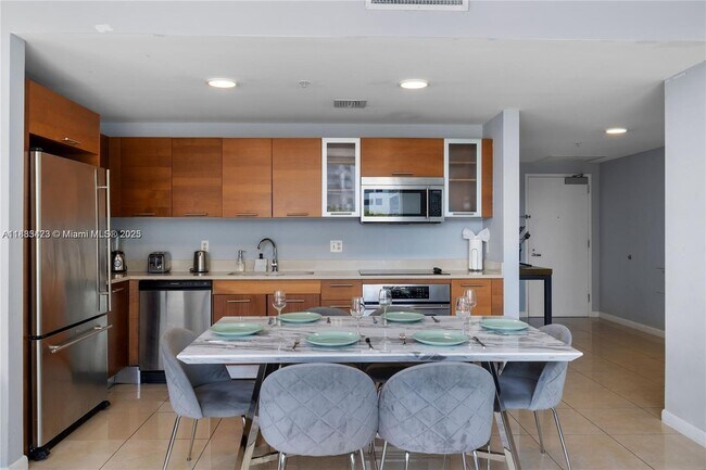 Foto del edificio - 3250 NE 1st Ave