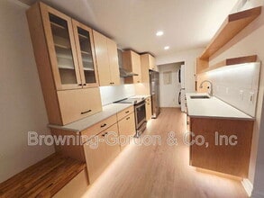 Building Photo - 163 Brooke Castle Dr