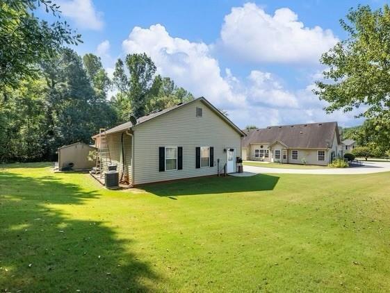 Foto del edificio - 886 Jefferson Walk Cir