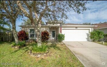 Building Photo - 4726 Four Lakes Dr
