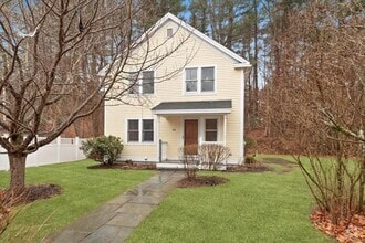 Building Photo - 81A Brook Rd