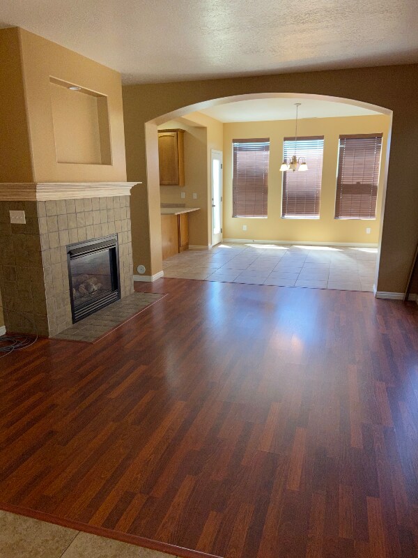 Foto del edificio - 1349 2910 N