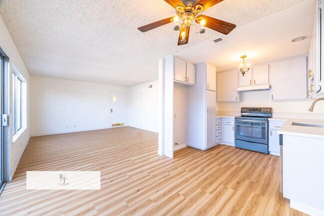 Foto del edificio - Beautiful 3BR/2BA Condo in Diamond Bar | Walnut Valley School District