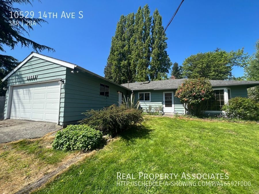 Primary Photo - Seattle Rambler - 3 Bed/2 Bath Home with F...