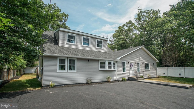 Building Photo - Welcome Home
