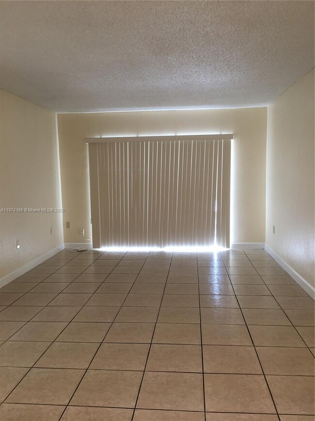Building Photo - 10900 SW 104th St