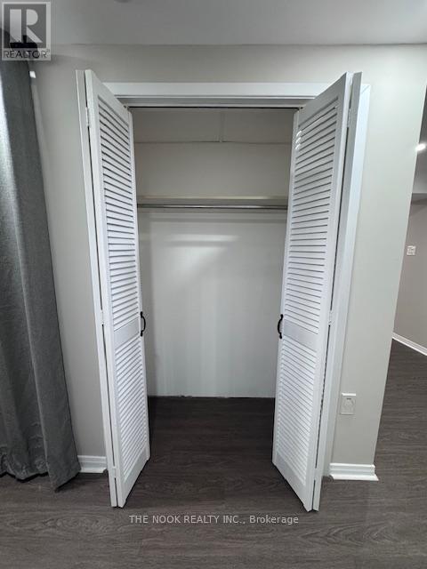 Photo du bâtiment - 38 Orchard Park Dr