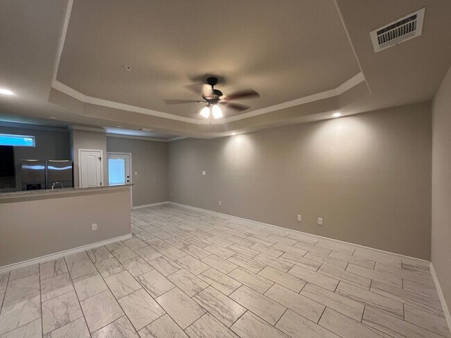 Foto del edificio - 6314 Luglio Ln